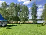 Дом с видом на озеро