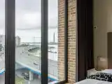 Апартамент с 2 спальнями и видом на Неву