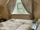 Трехместный номер с душем