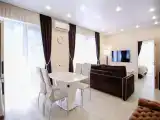 Апартаменты Люкс с отдельной спальней (40 м2, с балконом)