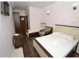 Трехместный номер с балконом