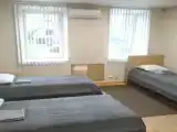 Общий номер с пятью односпальными кроватями