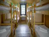Кровать в общем 8-местном номере