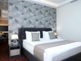 Suite-1 King Bed, Non-Smoking, Deluxe Room, Jacuzzi, 2 Bathrooms, Wi-Fi