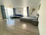 Апартаменты Green Palace 45 (Посещение банного комплекса (сочибаня.рф - сауна, купели, мангал, беседка) в подарок при бронировании от 30 т.р. - 3 часа, 45 т.р. - 5 часов)