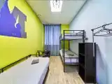 Кровать в общем номере для мужчин с 4 кроватями