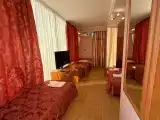 Четырехместный номер с балконом