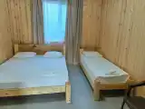 Четырехместный номер с душем