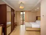 Стандартный двухместный номер с 1 двуспальной кроватью (A / B Building)