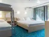 Стандарт улучшенный с двуспальной и двухъярусной кроватями /корпус основной Yalta Intourist