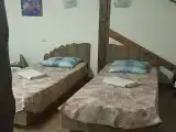 Двухместный номер с 2 отдельными кроватями и душем