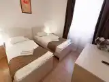 Двухместный номер с 2 отдельными кроватями и балконом