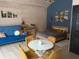 Дом у горной реки