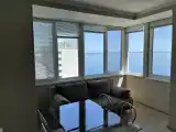 Семейный номер с боковым видом на море