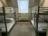 Кровать в общем номере для женщин с 4 кроватями