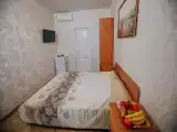Двухместный номер с 2 отдельными кроватями и душем