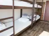 Кровать в общем 6-местном номере