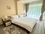 Двухкомнатный номер с кухней и балконом, вид на лес