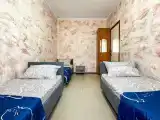 Cемейный номер с собственной ванной комнатой