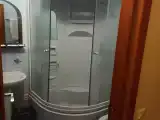 Пятиместный номер с 5-ю односпальными кроватями