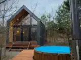 Четырехместный домик Chalet с видом на лес