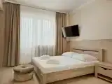 Трехместный номер с балконом