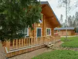 Дом с видом на лес