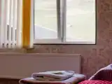 Трехместный номер с видом на горы