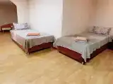 Cемейный номер с собственной ванной комнатой