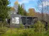 Дом с видом на озеро