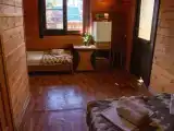 Трехместный номер с основными удобствами