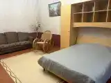 Четырехместный номер с собственной ванной комнатой вне номера