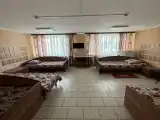 Четырехместный номер эконом-класса с общей ванной комнатой