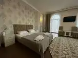 Семейный номер с 2-мя французскими балконами