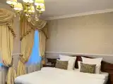 Джуниор Сюит