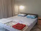 Трехместный номер с балконом