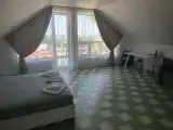 Семейный номер с видом на море