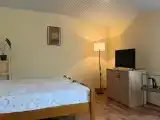 Номер-студия с балконом и общей кухней 2 этаж