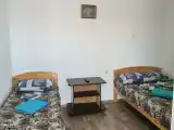 Трехместный номер с душем
