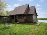 Дом с видом на озеро