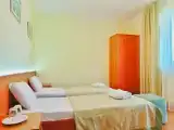 Двухместный номер с 2 отдельными кроватями и балконом