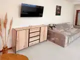 Номер-студия с кроватью размера "king-size" и диван-кроватью