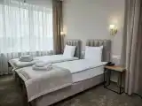 Двухместный номер с 2 отдельными кроватями и окном