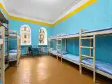 Кровать в общем номере для мужчин