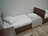Четырехместный номер с ванной комнатой