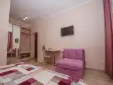 Трехместный номер с балконом