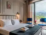 King Room with Mountain View
