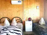 Трехместный номер с душем