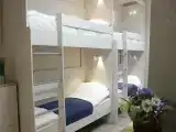 Кровать в общем номере для мужчин