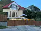 Коттедж с собственным бассейном